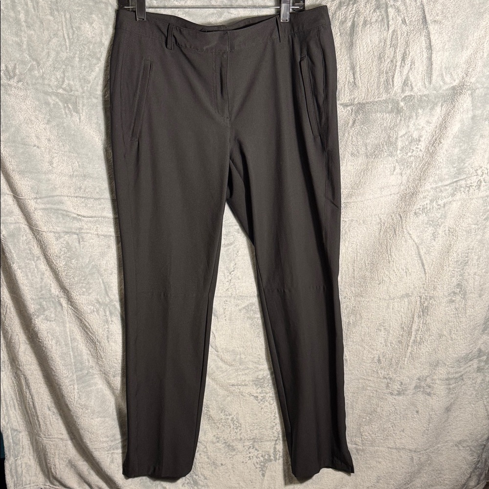 Slazenger pants womens size 10 Golf Black Pants sleek zip pockets lightweight